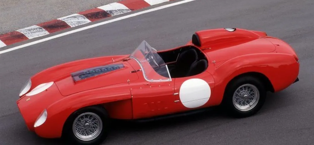 Ferrari 335S comprata per 1.000 dollari venduta a 21 milioni