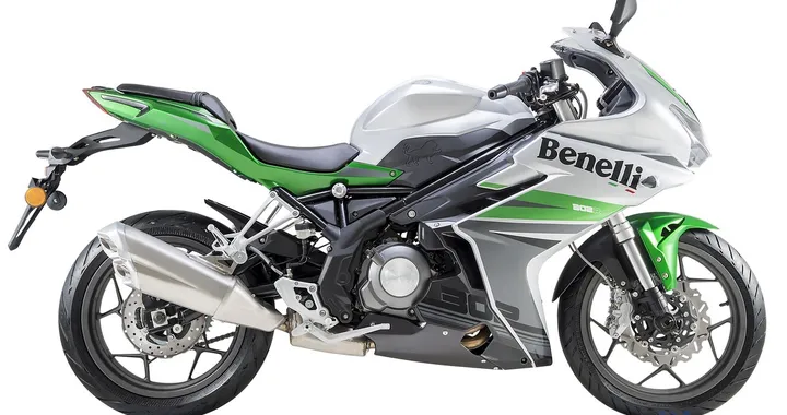Benelli 302R 2017: dati e prezzo