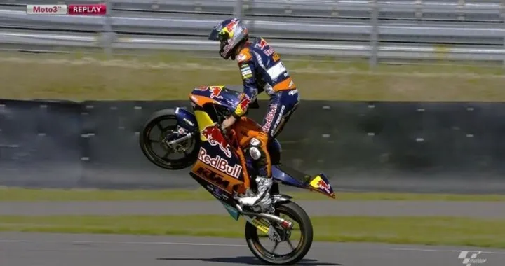 Moto3 Le Mans 2014: vince Jack Miller, 4° Bagnaia, out Fenati [FOTO]