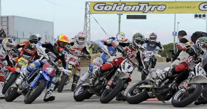 Busca aprirà la nuova stagione del Mondiale Supermoto