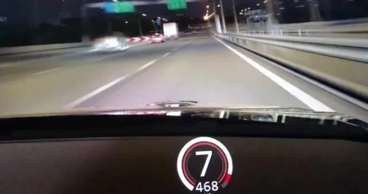 Nissan GT-R da 1500 cavalli a 468 km/h, ma c'è il trucco [Video]