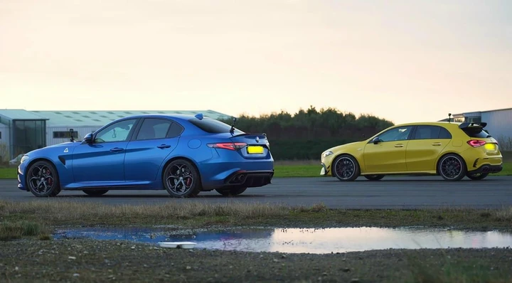 Alfa Giulia Quadrifoglio vs Mercedes AMG A45S: video di una drag race