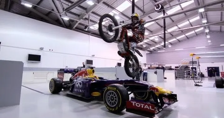 DOUGIE DOES RED BULL RACING