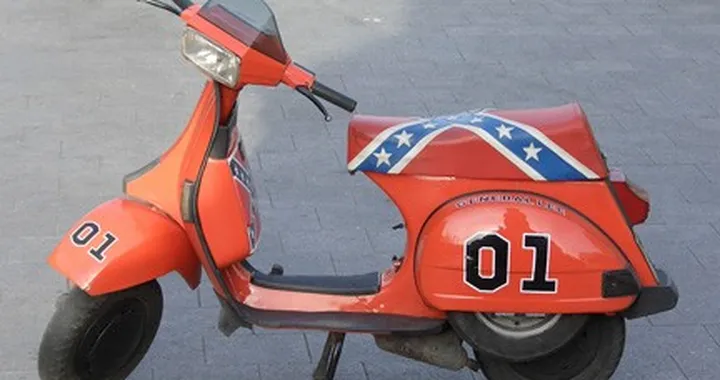 Vespa T5 Generale Lee