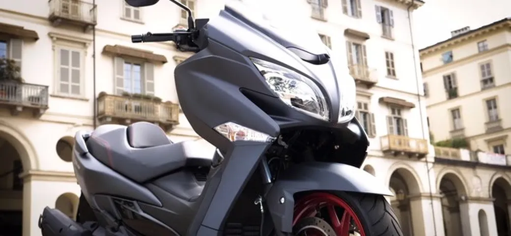Suzuki Burgman 400 - Trailer