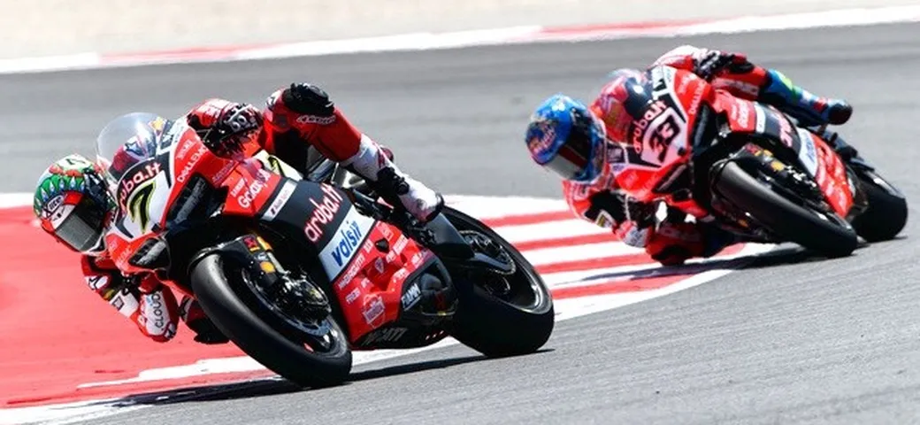 SBK: Davies e Melandri all'attacco a Portimao