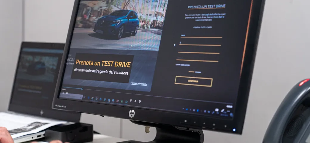 Renault digitalizza l'intero processo d'acquisto dell'auto