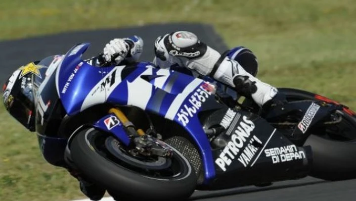 MotoGP: splendida vittoria di Jorge Lorenzo, davanti a Dovizioso e Stoner. Simoncelli quinto e Rossi sesto