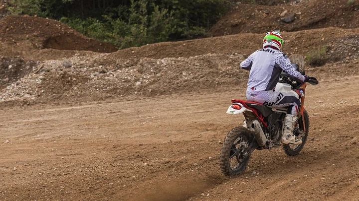 Ducati DesertX Iron Road Prolog Erzbergrodeo