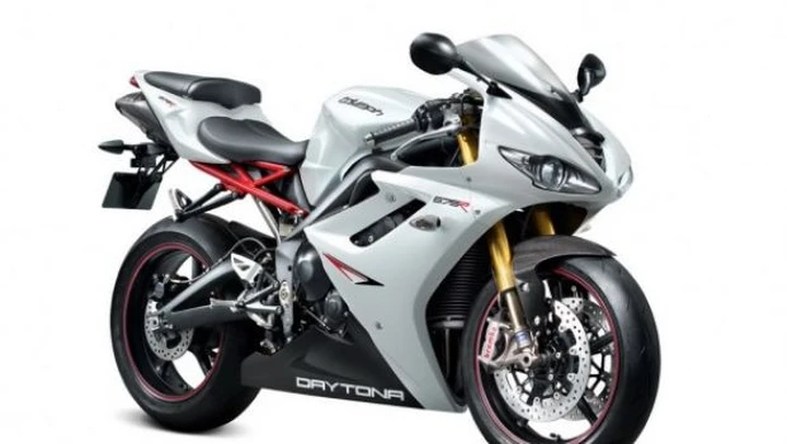 Triumph Daytona 675R 2011: estremizzazione della media sportiva inglese