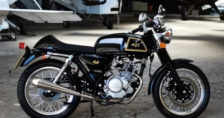 AJS Cadwell 125, Café Racer inglese made in Cina