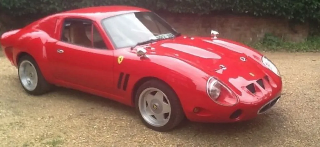Ferrari 250 GTO: in vendita una replica su base MX-5