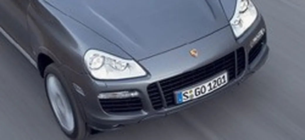 Porsche sollecita VW per una nuova piattaforma Touareg -  Cayenne