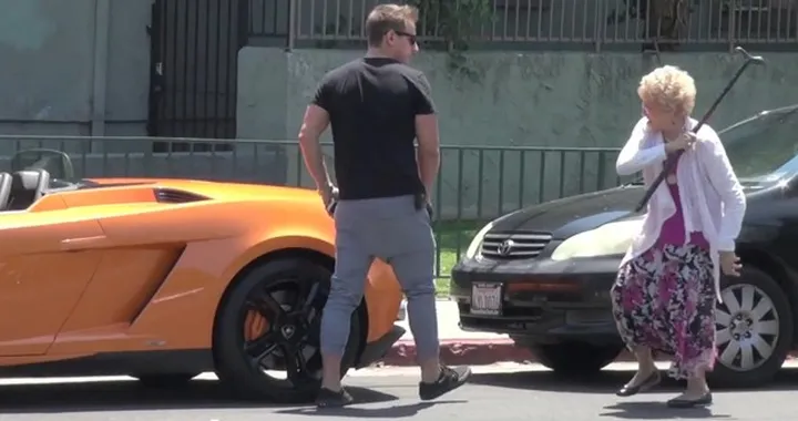 Video: lo scherzo è con la Lamborghini Gallardo