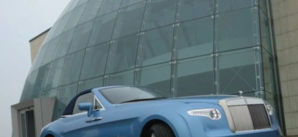 Rolls-Royce Hyperion: 4 milioni e mezzo per l'esemplare unico disegnato da Pininfarina