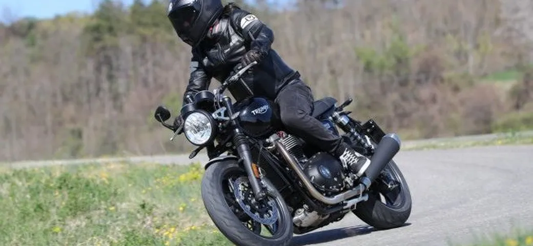 Triumph Street e Speed Twin 2019: primo contatto