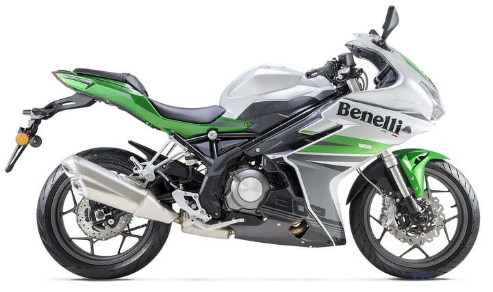 Benelli 302R 2017: dati e prezzo