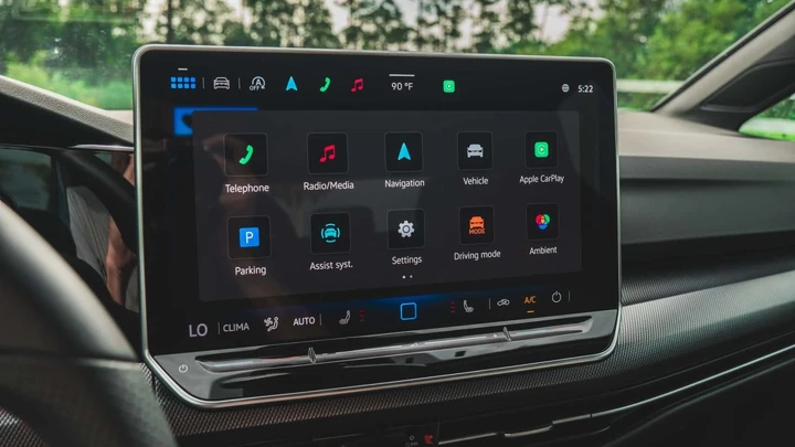 Volkswagen abbandona i comandi touch: ritorno ai pulsanti fisici