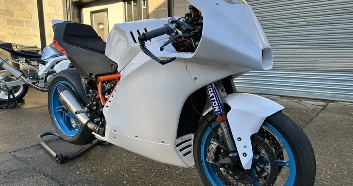 Kramer 1290 R: la KTM Super Duke diventa una sportiva da pista da 173 CV