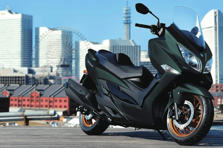 Suzuki Burgman 400 2025
