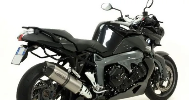 Arrow: scarichi per BMW K1300R/S