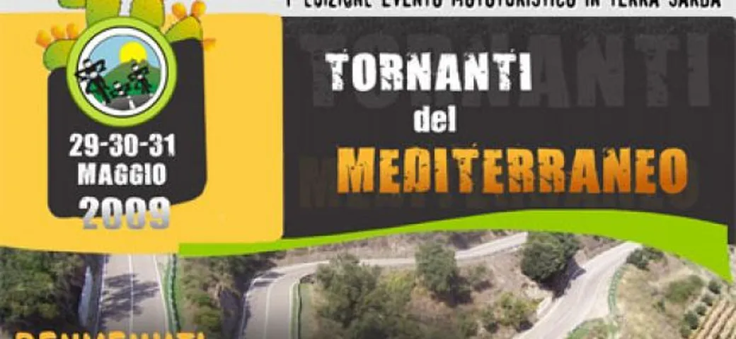 Tornanti del Mediterraneo: motogiro in Sardegna
