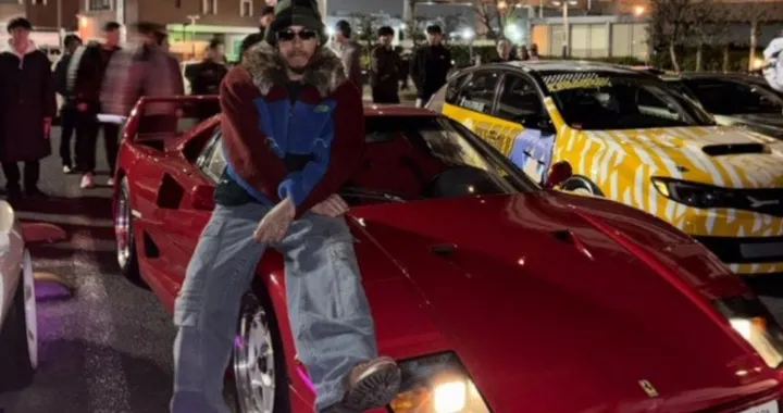 Hamilton a Yokohama con la Ferrari F40, spettacolo in Giappone