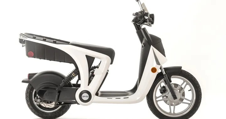 Peugeot GenZe 2.0 MY 2017