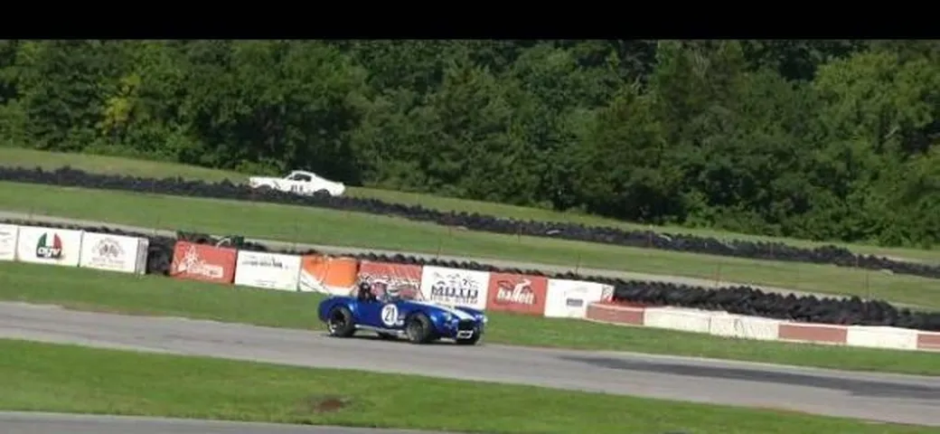 Ford: Shelby storiche e drifting in Mustang in video