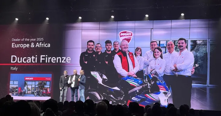 Motociclismo italiano in festa: Ducati Firenze conquista l’Olimpo dei dealer