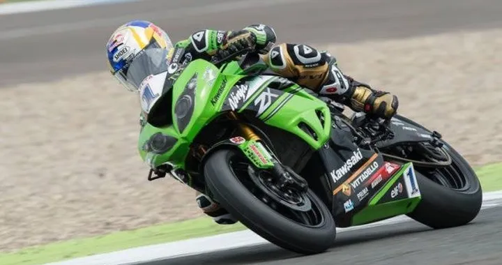 Supersport: Sofuoglu in pole a Donington