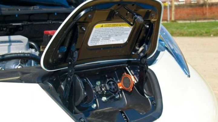 Auto Elettriche: nel futuro ricarica wireless in movimento?