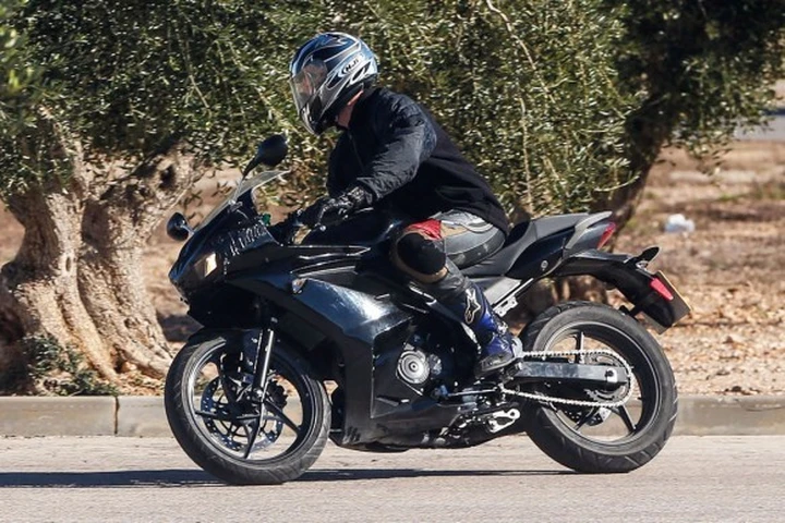 Triumph Daytona 250: prime foto spia