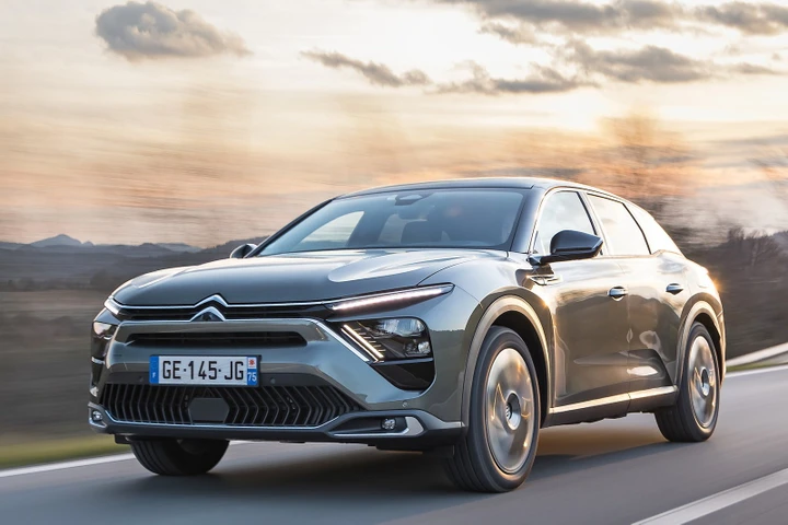 Citroen C5 X 2022: prova, prezzo, interni, dimensioni