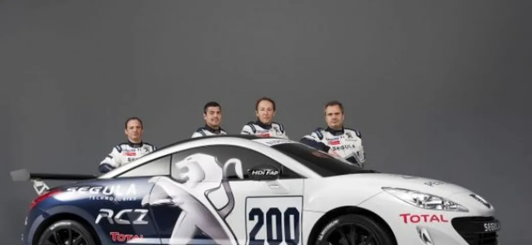 Peugeot RCZ: tutte le foto della versione per la 24 Ore del Nürburgring