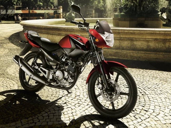 Le novità Yamaha al Salone della Moto di Parigi 2013