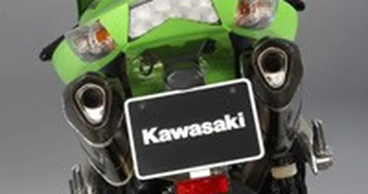Akrapovic con Kawasaki