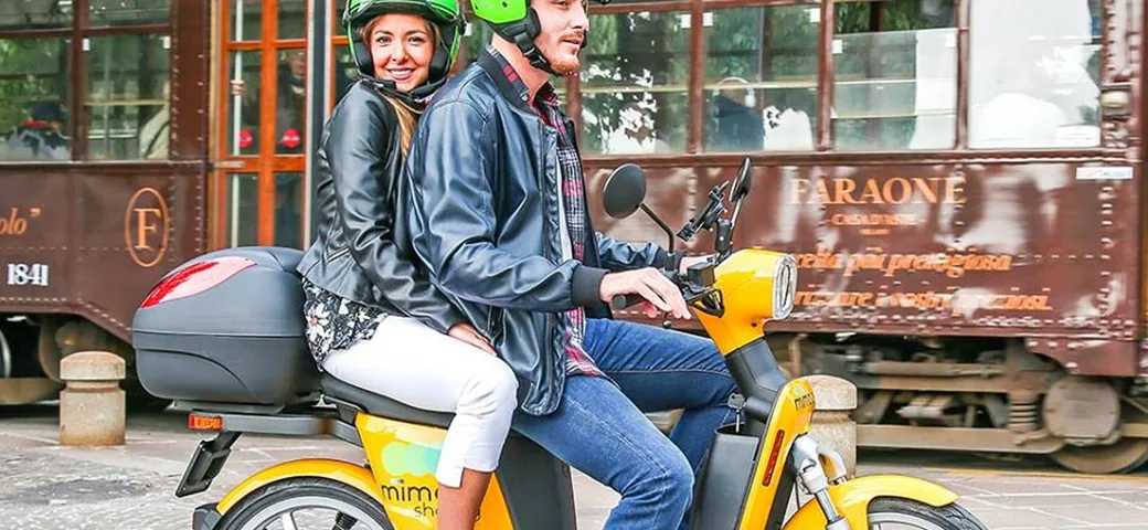 E-scooter sharing di Mimoto a Milano, i clienti lamentano problemi