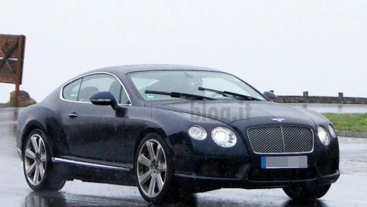 Foto spia Bentley Continental GT Speed