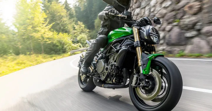 Benelli 752S: puro piacere di guida