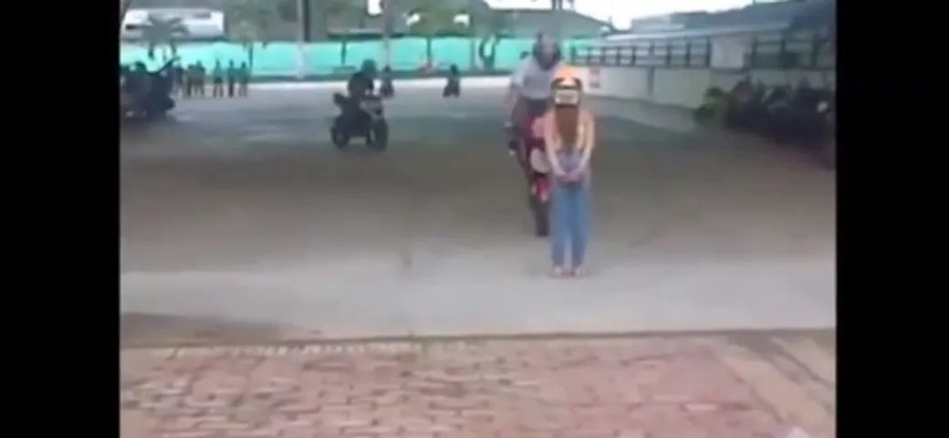 Epic fail: Stoppie al bacio... non riuscito [Video]