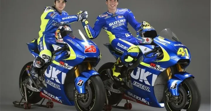 MotoGP 2015, test Losail: il nuovo team Suzuki Ecstar scalda i motori