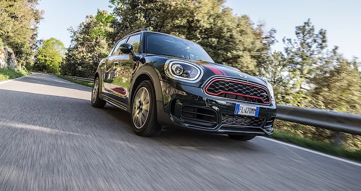 Nuova MINI John Cooper Works Countryman: la nostra prova