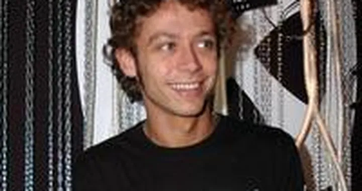 Il governo attacca, Rossi risponde