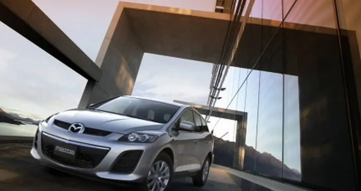 Mazda CX-7 restyling: le foto ufficiali e l'annuncio al salone di Toronto