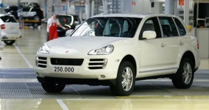 Porsche: prodotta la Cayenne numero 250.000