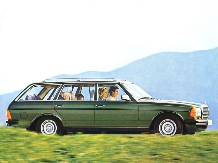 Mercedes-Benz: al Salone Auto e Moto d'Epoca di Padova protagoniste le wagon (VIDEO)