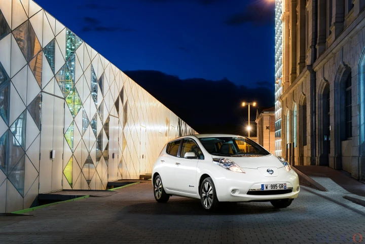 Nissan Leaf 2016: prova su strada [Video]