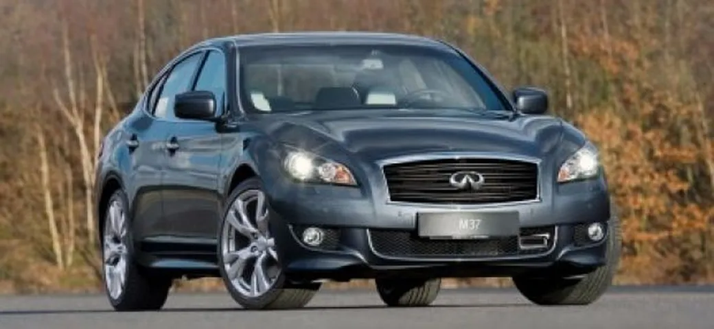 ANC e Forest air: sulla Infiniti M stereo e clima combattono rumore e stress