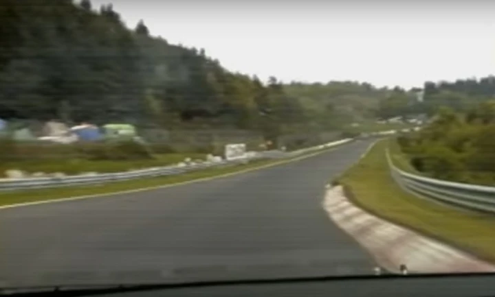 La Porsche 956 con Derek Bell al Nurburgring [Video on board]